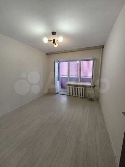 1-к. квартира, 32 м², 1/3 эт.