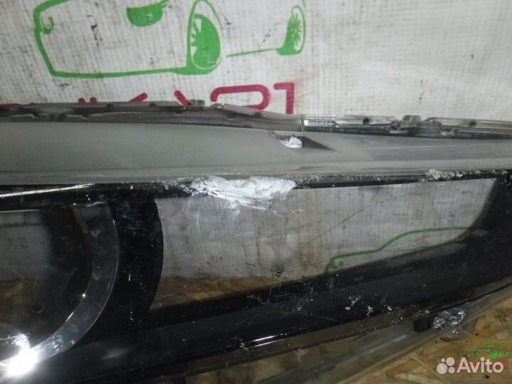 Стекло правой фары Mazda CX-5 (2017)