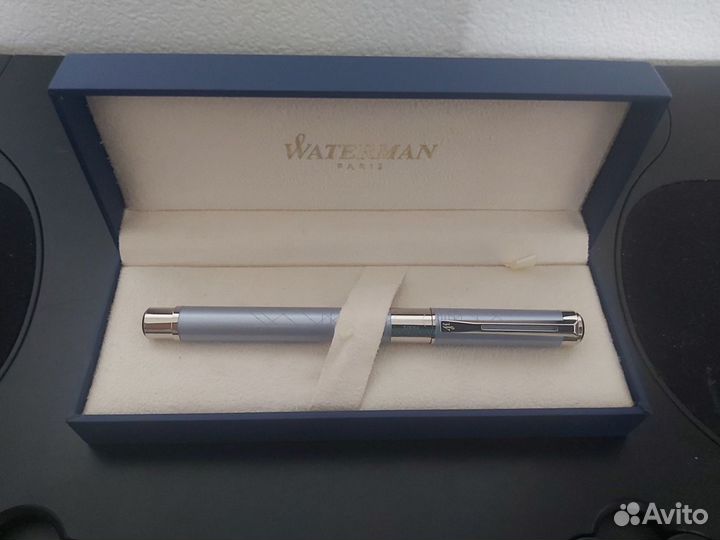 Перьевая ручка Waterman