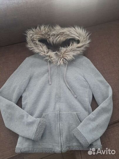 Женская одежда 44 размер S