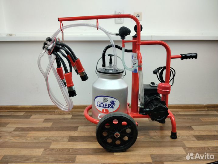 Доильный аппарат Лидер luxe 20.4