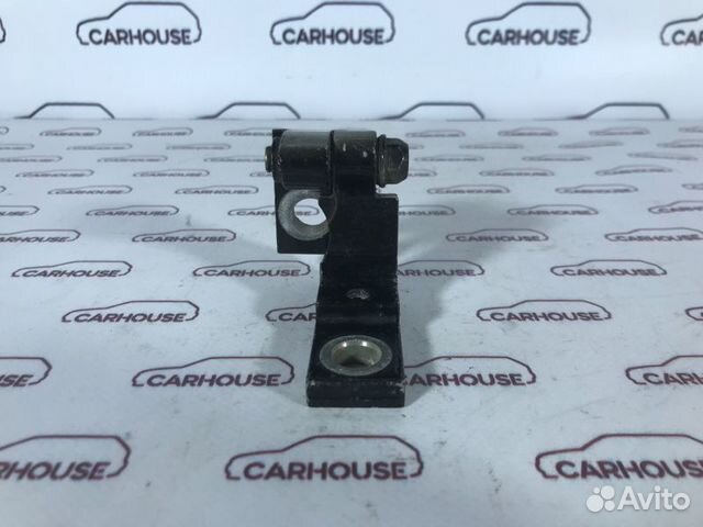 Петля двери задняя левая Volkswagen Passat B5+ 3B3