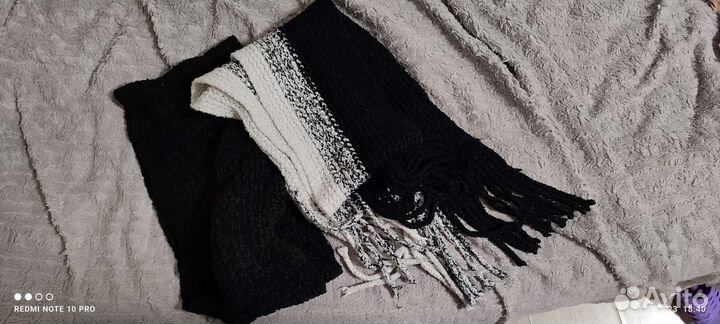 Два плюшевых шарфа