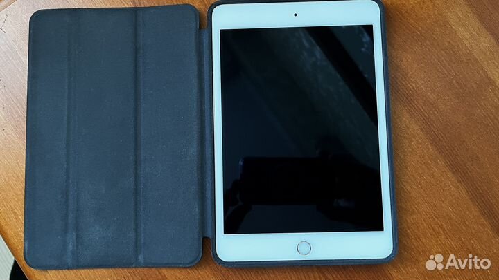 iPad mini 4 128gb gold