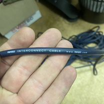 Interconnect cable