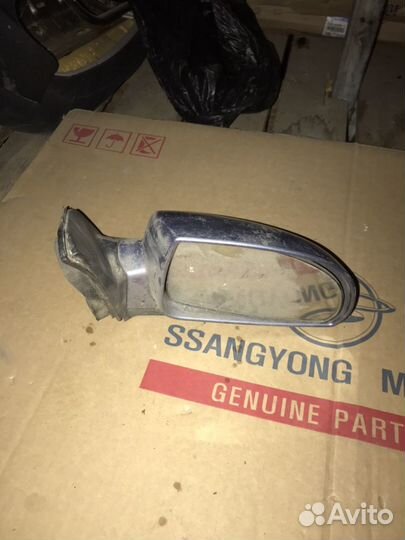 Зеркало правое Kia Rio 2003 год