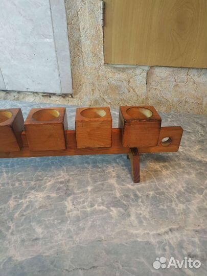 Деревянный подсвечник