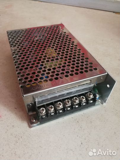 Блок питания для светодиодной ленты 12v