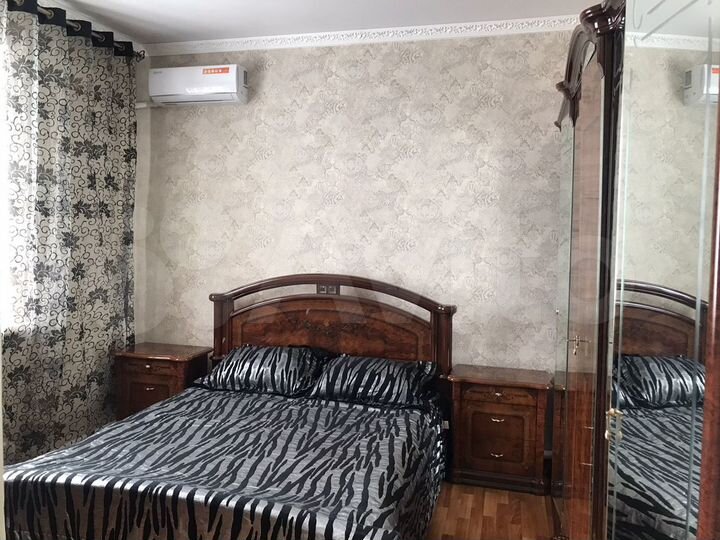 Дом 300 м² на участке 10 сот.