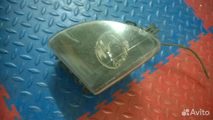 Фара противотуманная правая BMW 5-серия F10/F11