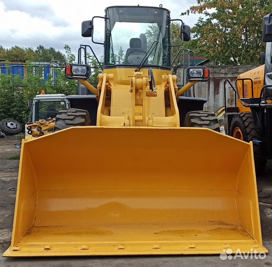 Фронтальный погрузчик Komatsu WA320-5, 1998