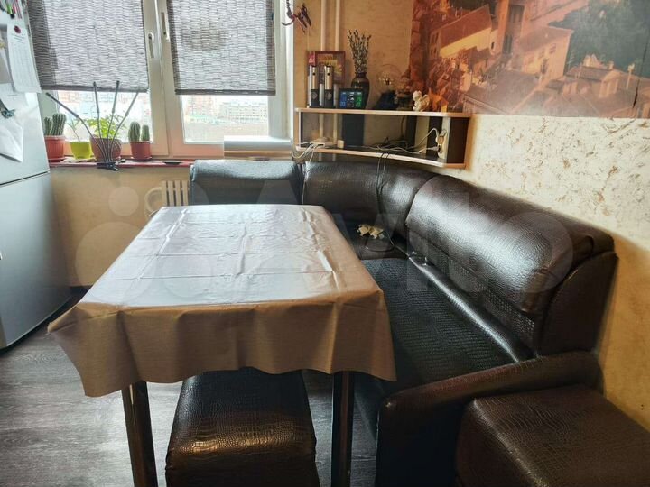 2-к. квартира, 54 м², 6/10 эт.