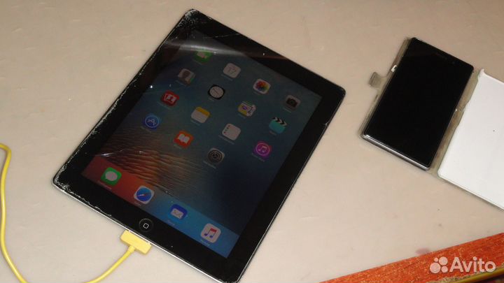 Комплект IPad3-64Gb,Dexp В21-2шт.-с дефектами