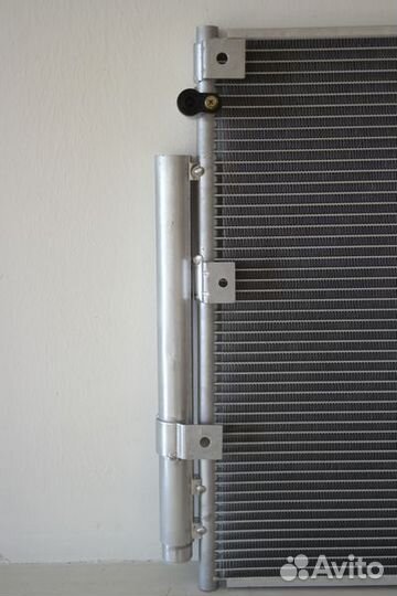 Радиатор кондиционера Ленд Крузер 100 98-07