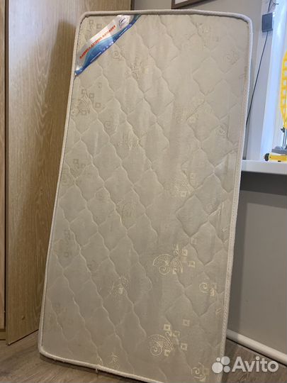 Матрас в дет. кроватку+описание