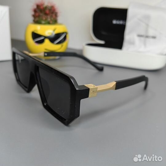 Солнцезащитные/имиджевые очки mark Jacobs