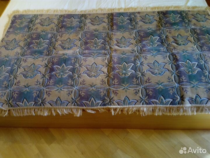 Покрывало на диван или кресло