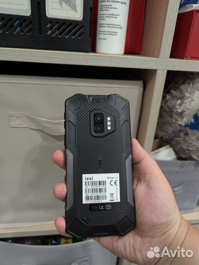 OUKITEL IXXI J2, 4/64 ГБ