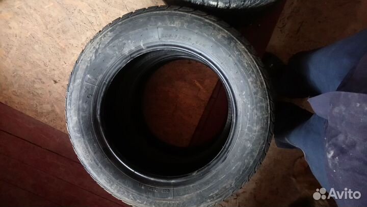 Bridgestone Blizzak LM-32 205/60 R16