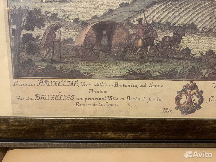 Старинная гравюра в багете