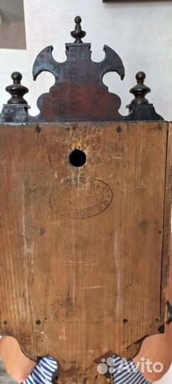 Часы старинные ходики на гирях с колоннами