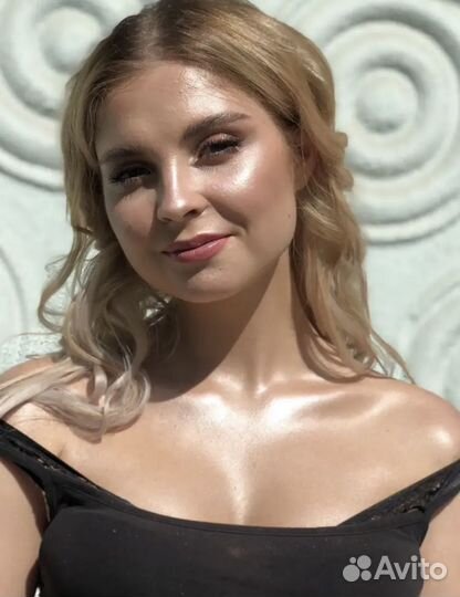 Сияющий спрей с фиксацией мейка, жидкие колготки