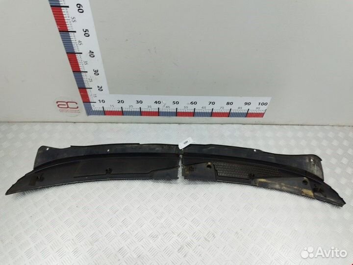 Дождевик (жабо) для Ford Mondeo 1 1031177