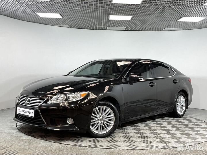 Lexus ES 2.5 AT, 2015, 134 880 км