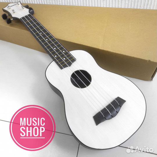 Укулеле сопрано новая белая