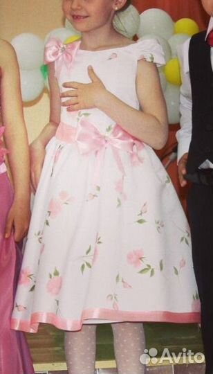 Платье нарядное