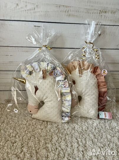 Подушка-игрушка «Единорог» и квадратная подушка