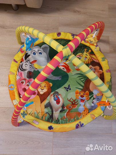 Развивающий коврик