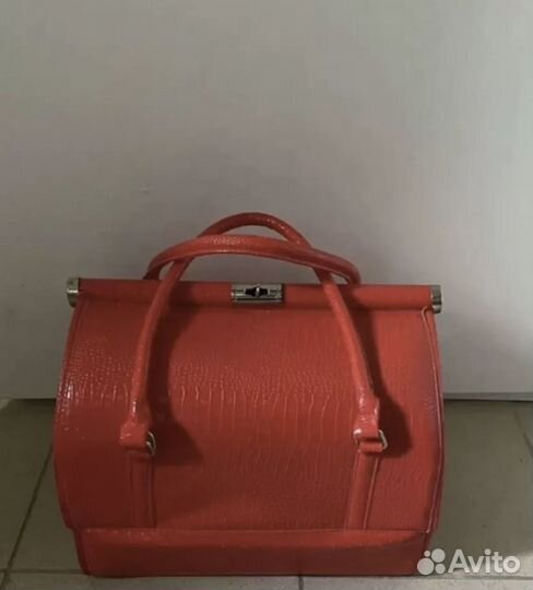 Сумка кейс для мастер маникюра и визажиста