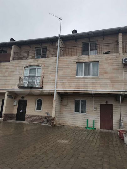 Таунхаус 274 м² на участке 1,5 сот.