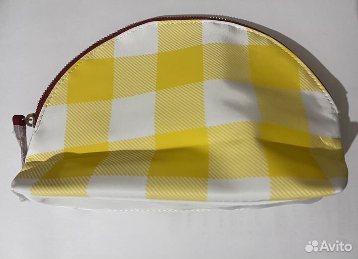 Косметичка Clarins