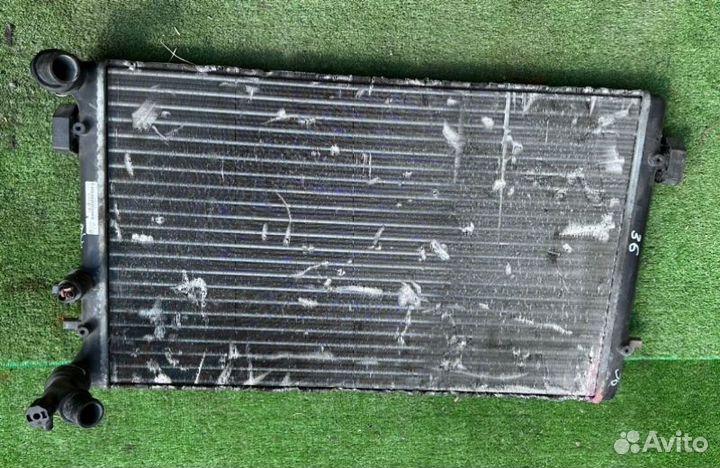 Радиатор (основной) Audi A3 1998