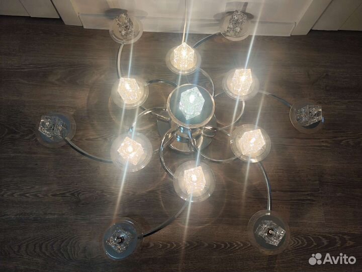 Люстра потолочная