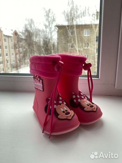 Сапоги для девочки