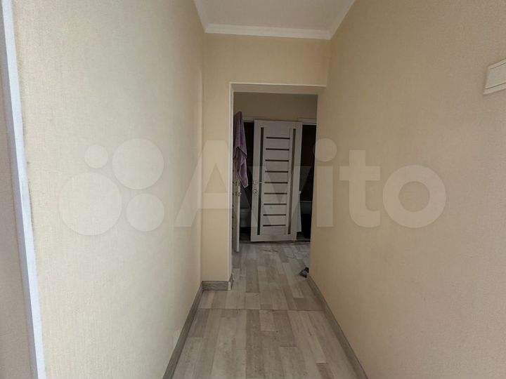 4-к. квартира, 78 м², 1/5 эт.