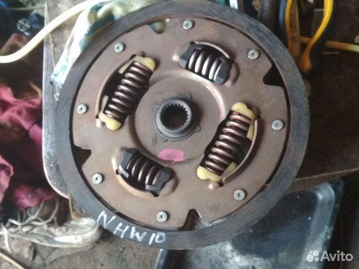 Демферный диск 10-11 приус 3127047010