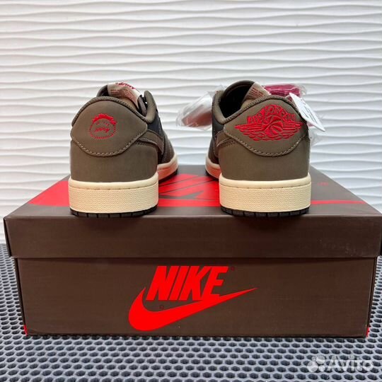 Кроссовки Nike air Jordan 1 low travis scott