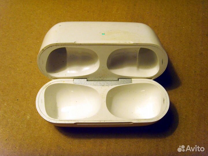 Зарядка для беспроводных наушников ZQB A3-ANC