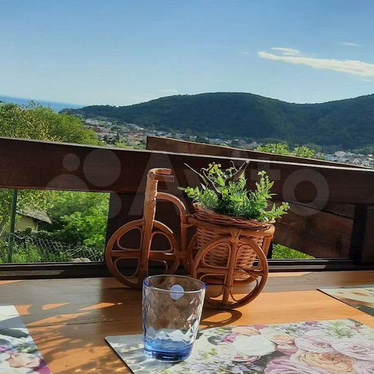 Дом 27 м² на участке 2 сот.