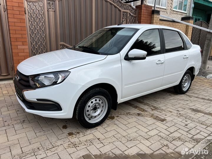 LADA Granta 1.6 МТ, 2024, 100 км