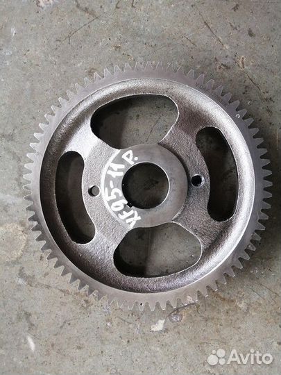 Шестерня распредвала XE390C
