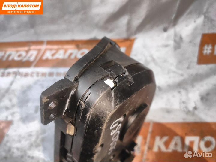 Панель приборов (щиток) Chevrolet Captiva 96628243