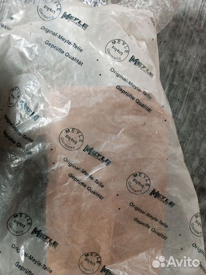 Топливный насос Фольксваген Б 5