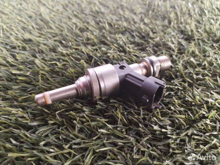 Форсунка топливная Porsche Cayenne 957 M48.01 2009