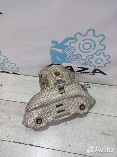 Тепловой экран коллектора Kia Rio 4