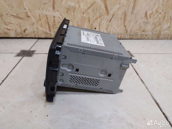 Штатная магнитола Skoda Rapid